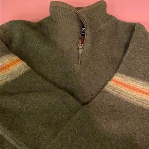 Men’s lambswool sweater